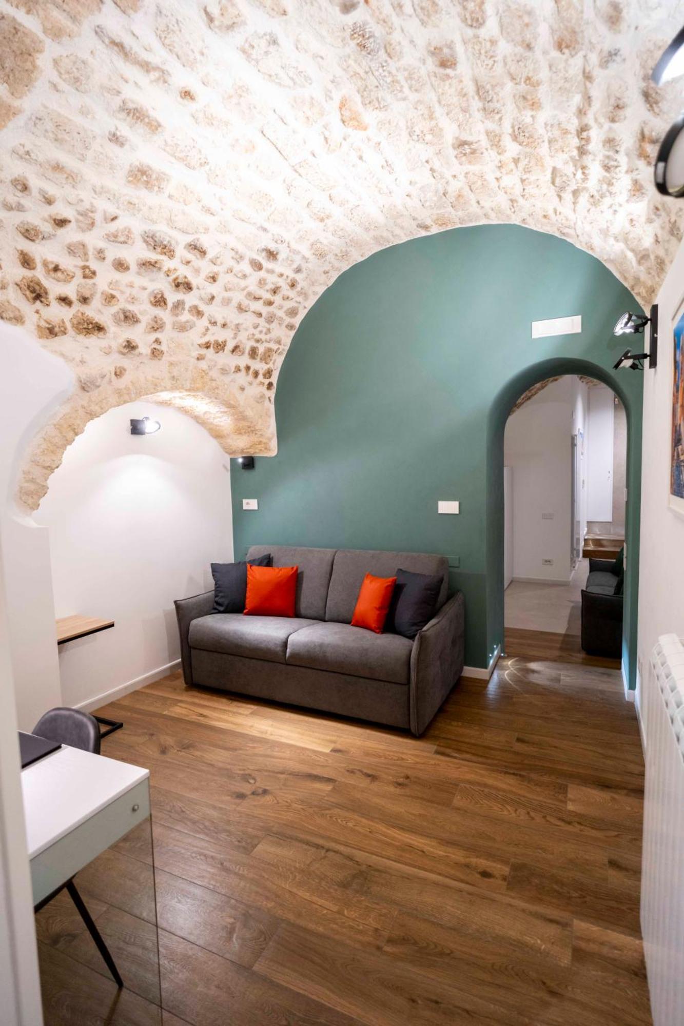 Castel Manfredi Apartments Manfredonia Exterior photo